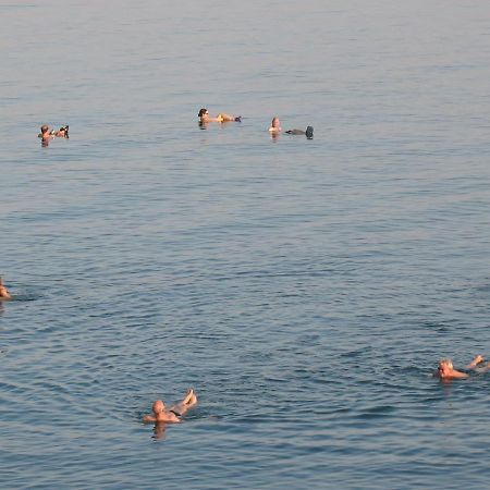 Apartament Neve Zohar Dead Sea Zewnętrze zdjęcie